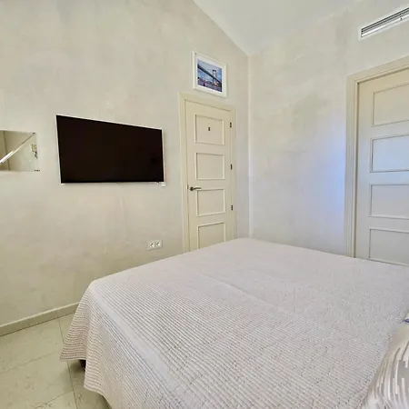 Gadea Luxury Penthouse *